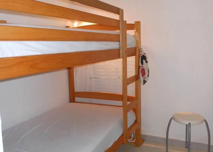 Appartement Appt 3 Pieces 32m2 + Terrasse 13m2 Ref 4050